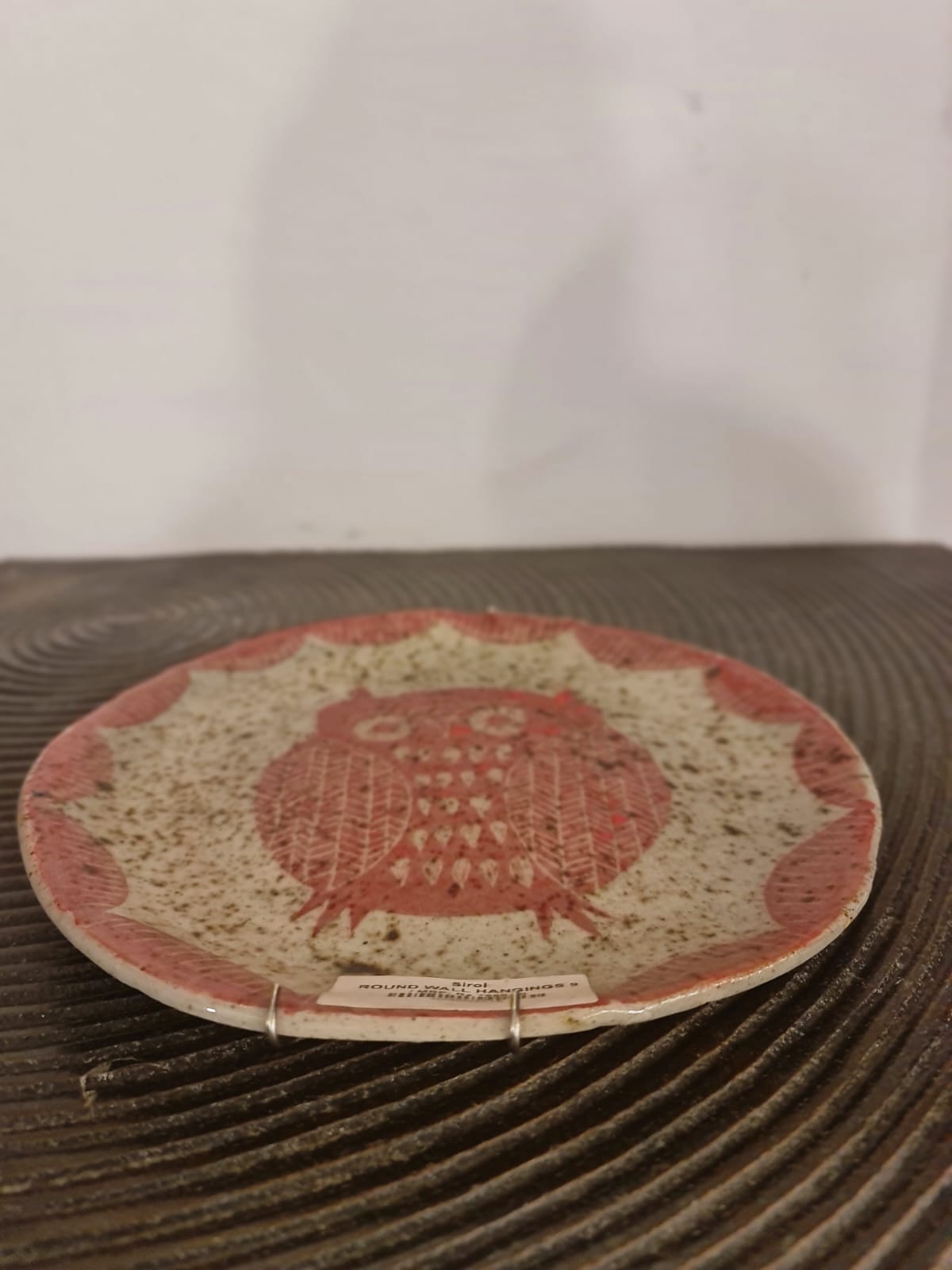 ROUND WALL HANGING