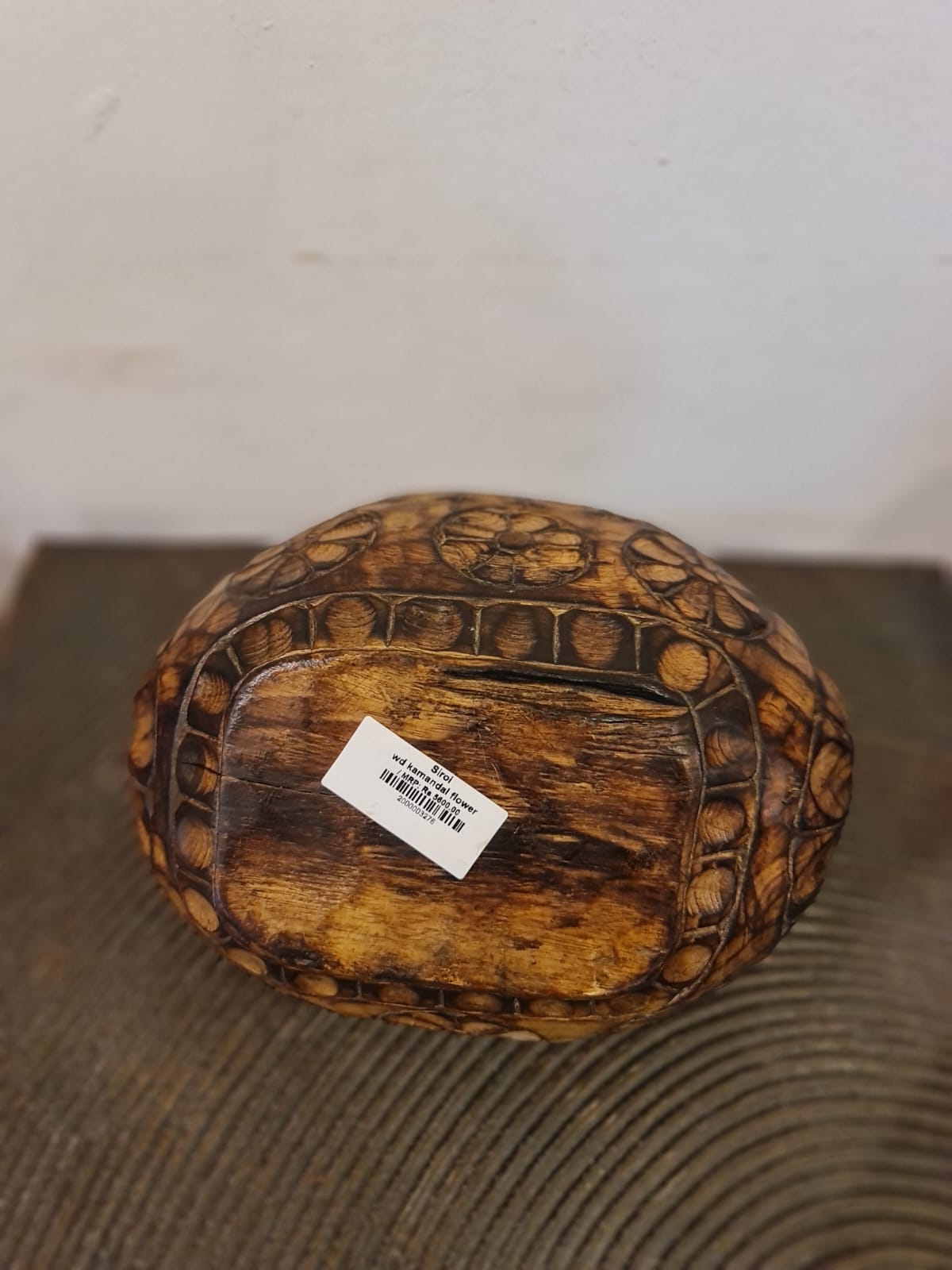 Wooden Kamandal Flower