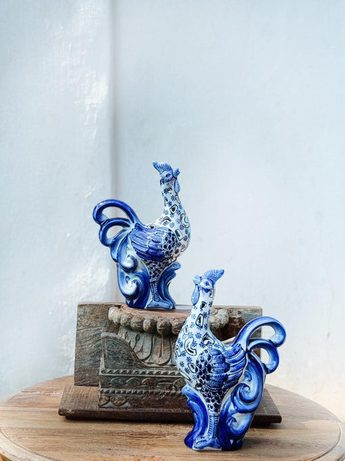 Blue pottery rooster Single