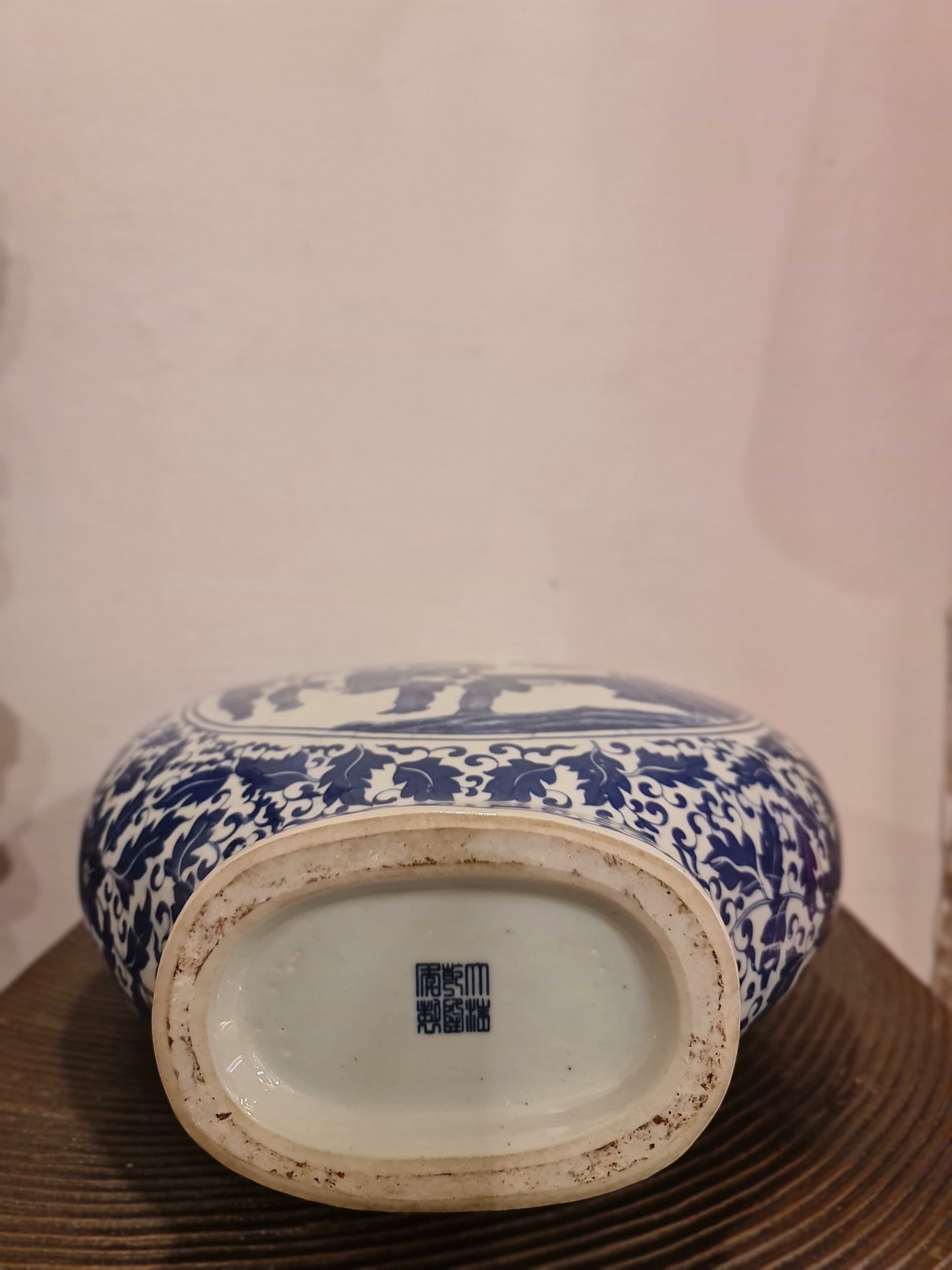 Round Big Vase