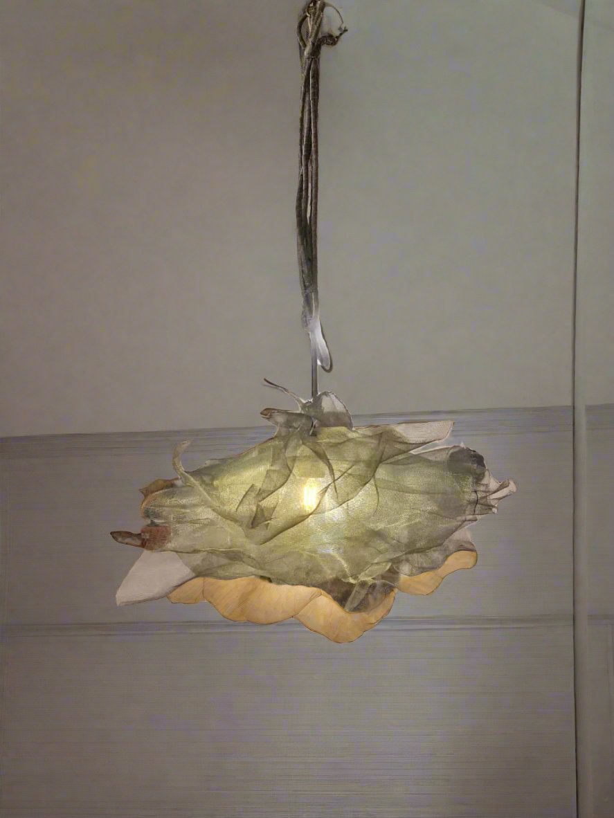 Hand Made Metal Wire Mesh Lamp