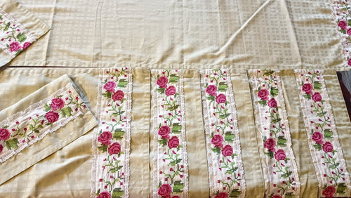 Light Olive Green Mat Set With 1 Runner
