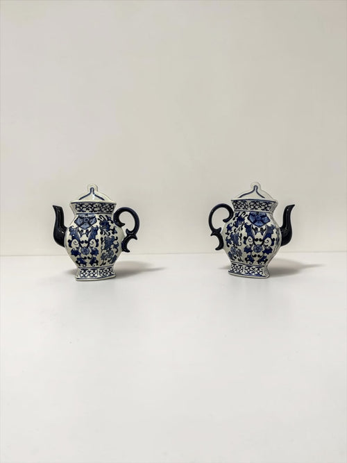 wall planter tea pot- 1 pair BP