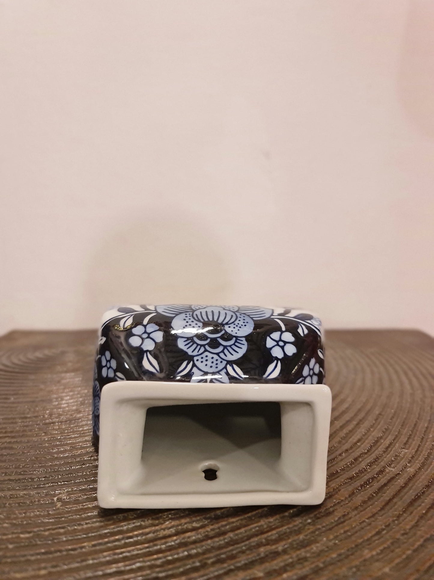 Single Wall Vase Planter