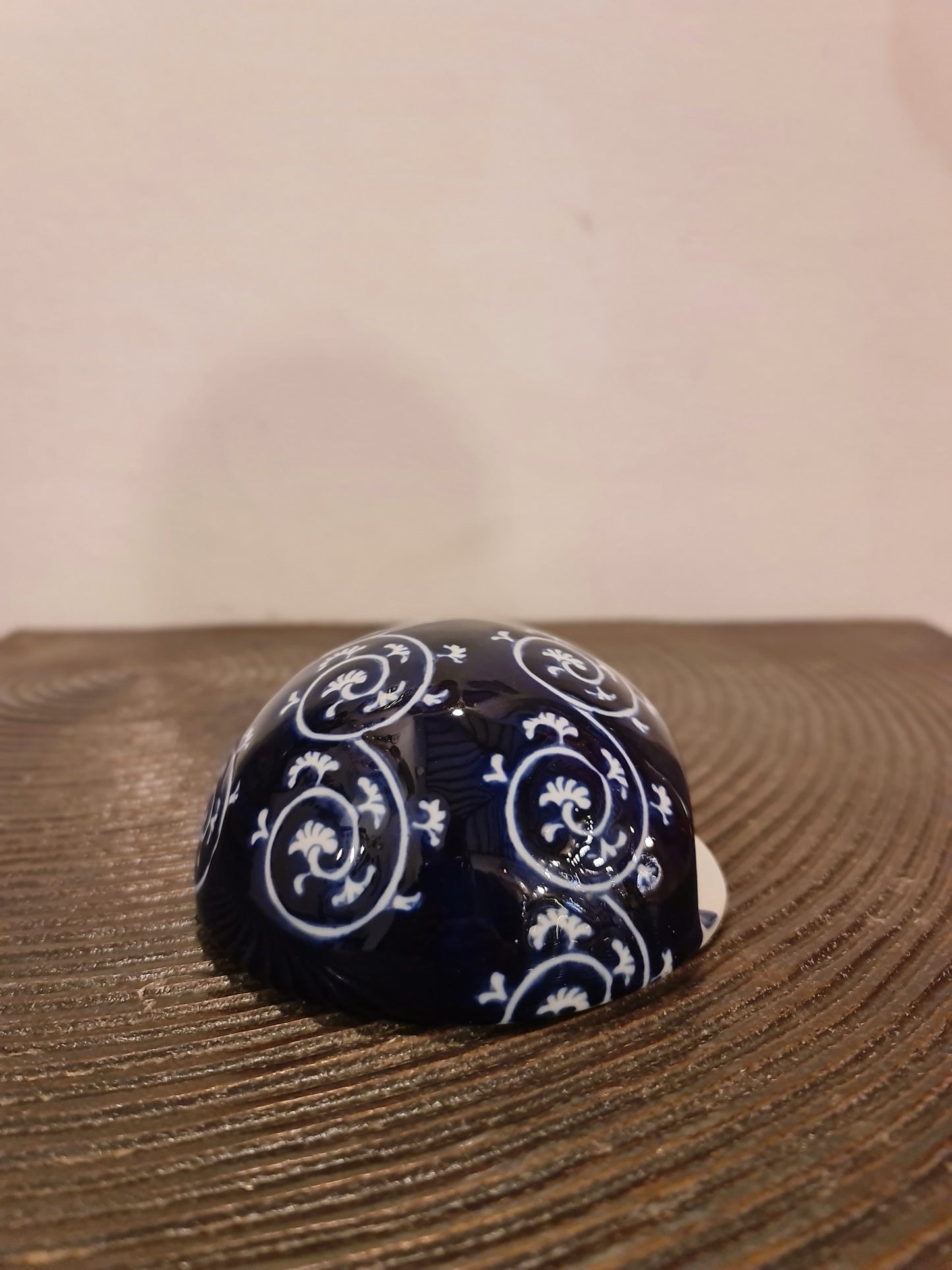 wall vase