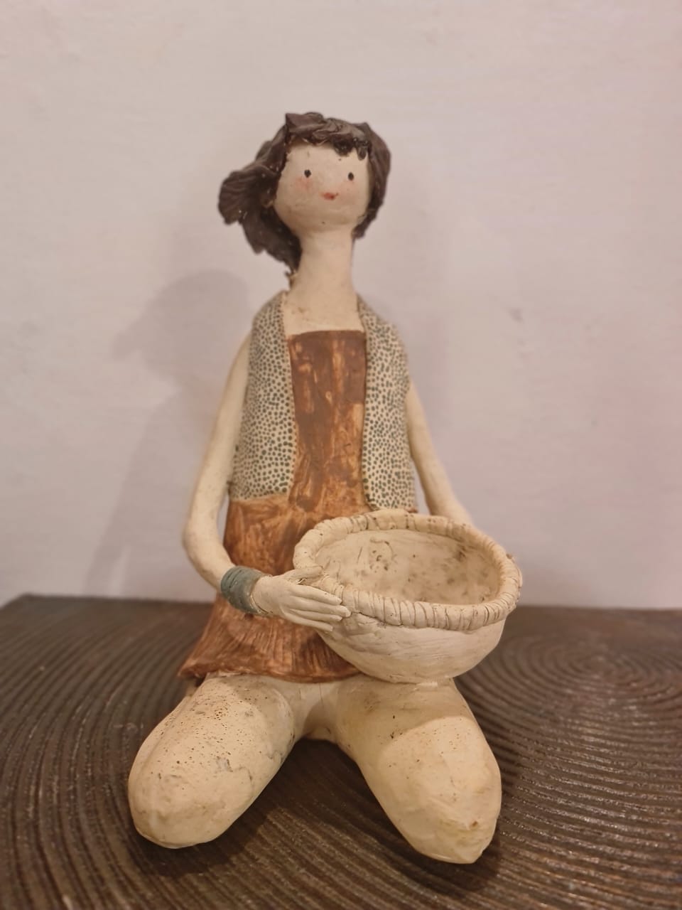 LARGE FIGURE {EACH}