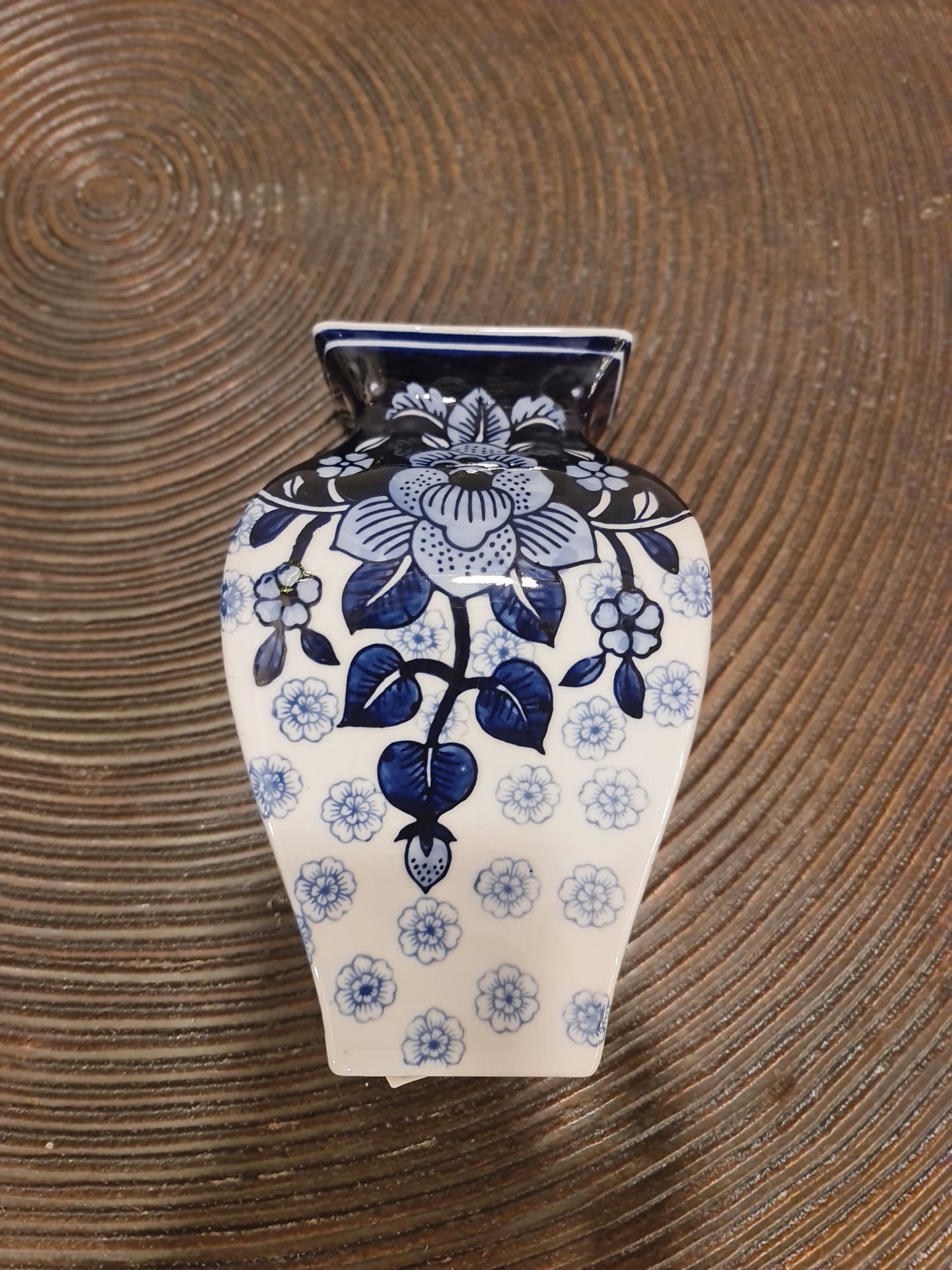 Single Wall Vase Planter