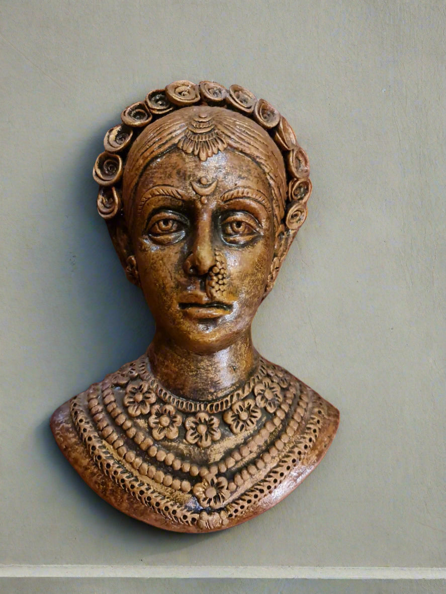 Brown Lady Face in Terracota