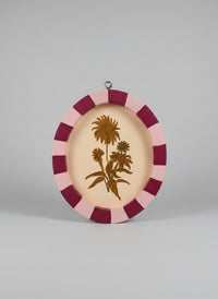 FLOWER PAINTING IN OVAL FRAME SET