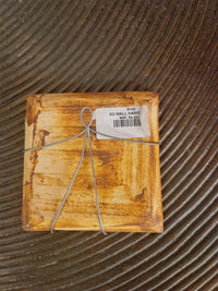 SQ WALL HANGING