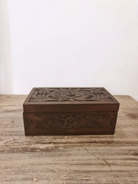 Storage box