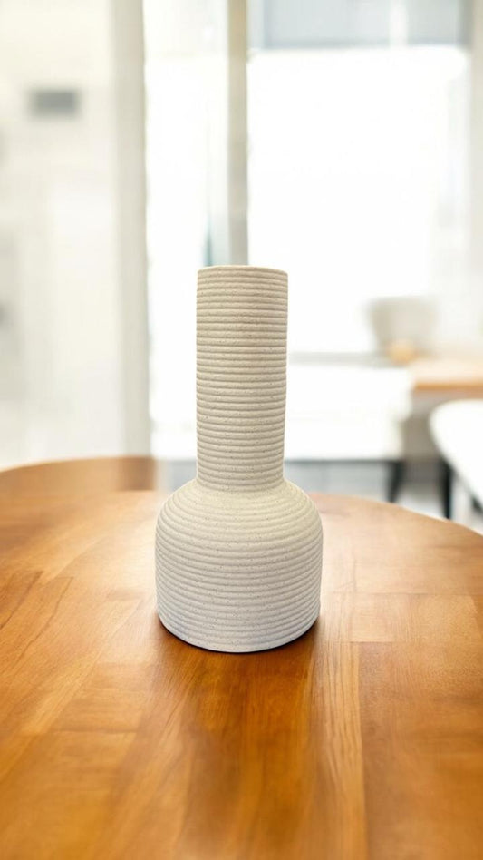 ABSTRACT CERAMIC VASE