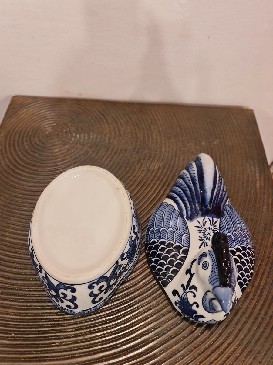Hen Egg Holder