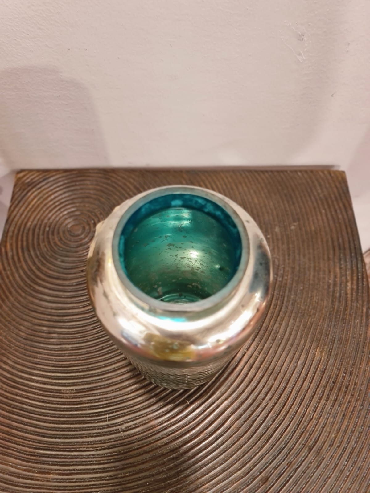 Silver Finish Flower Pot each