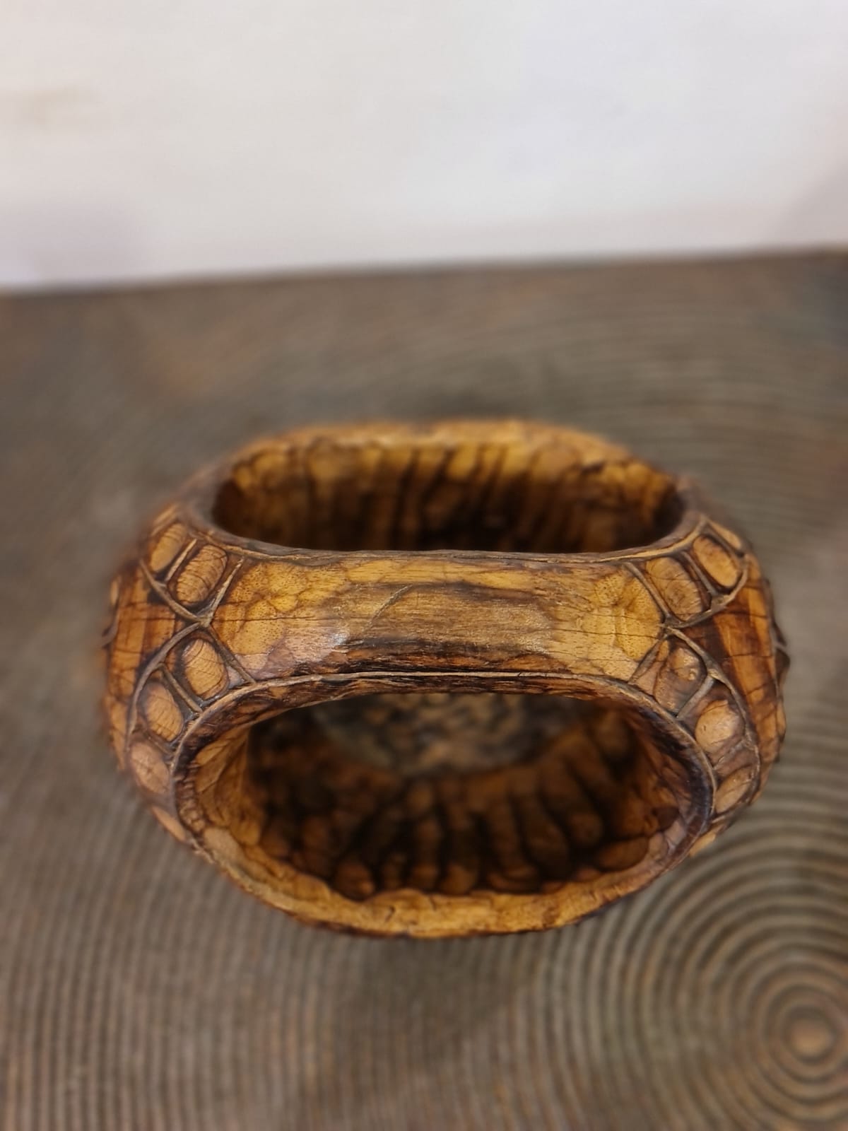 Wooden Kamandal Flower