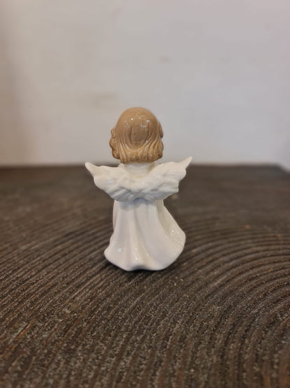 Set Of 3 Small Angels