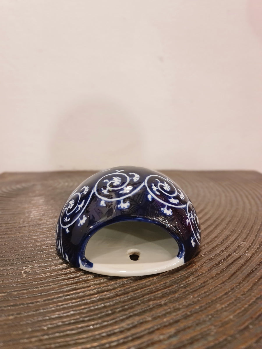 wall vase