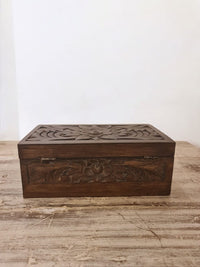 Storage box