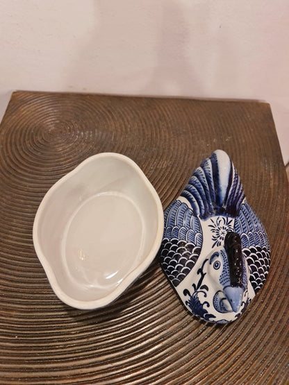 Hen Egg Holder