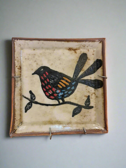 SQ WALL HANGING