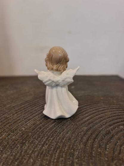 Set Of 3 Small Angels