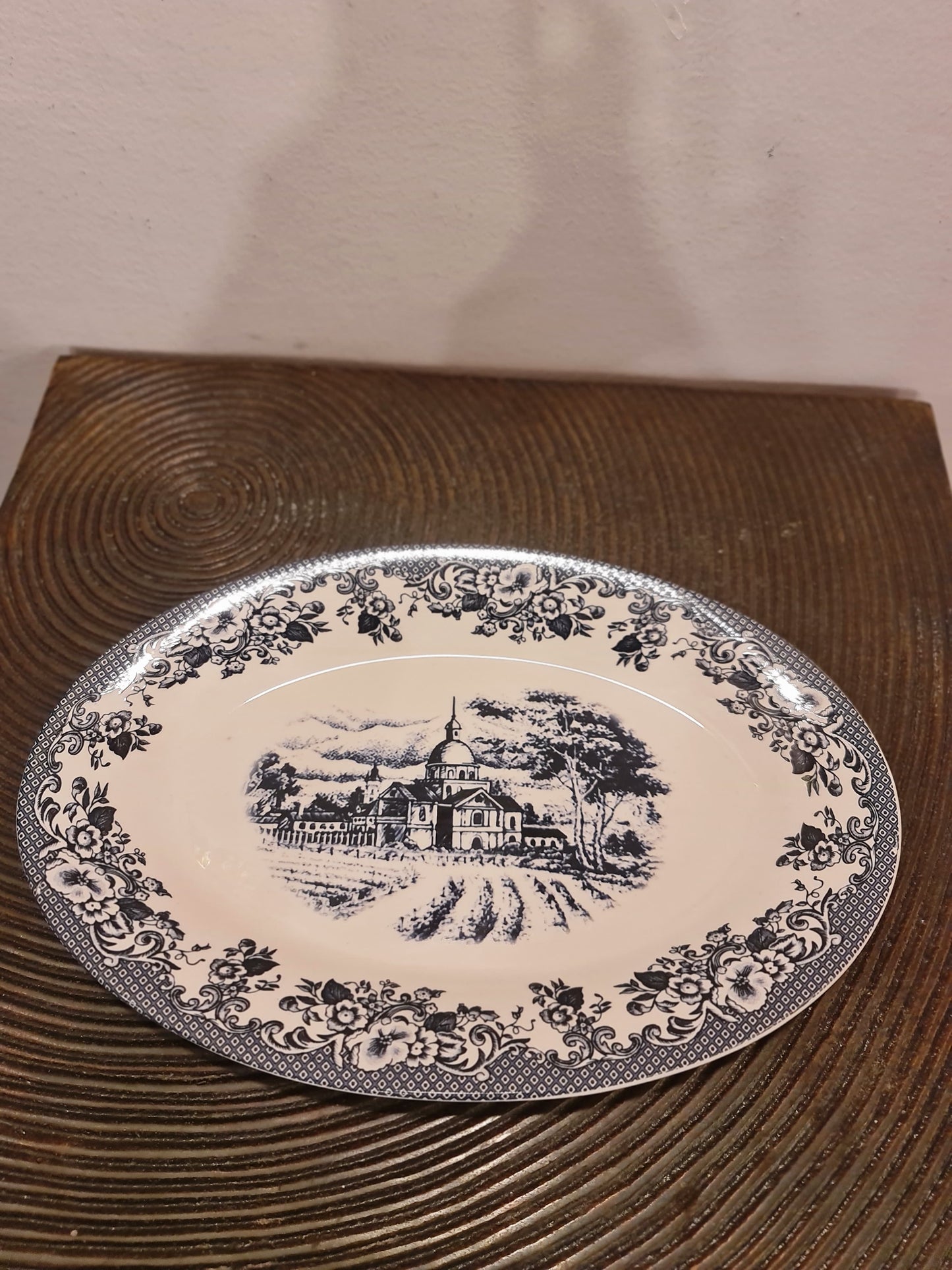 Dinner Set (set of 33)