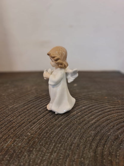 Set Of 3 Small Angels