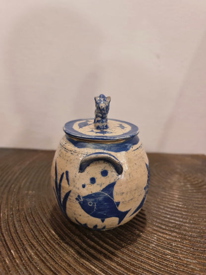 Jar with lid