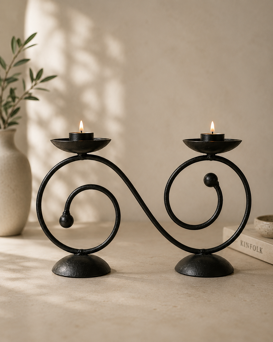 Infinity Swirl Metal Candle Holder
