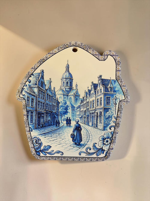 Blue & White House Shaped Vintage Painting Wall Hanging Plaque