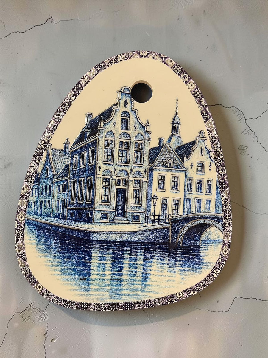Oval Shape Blue and White Wall Plaque