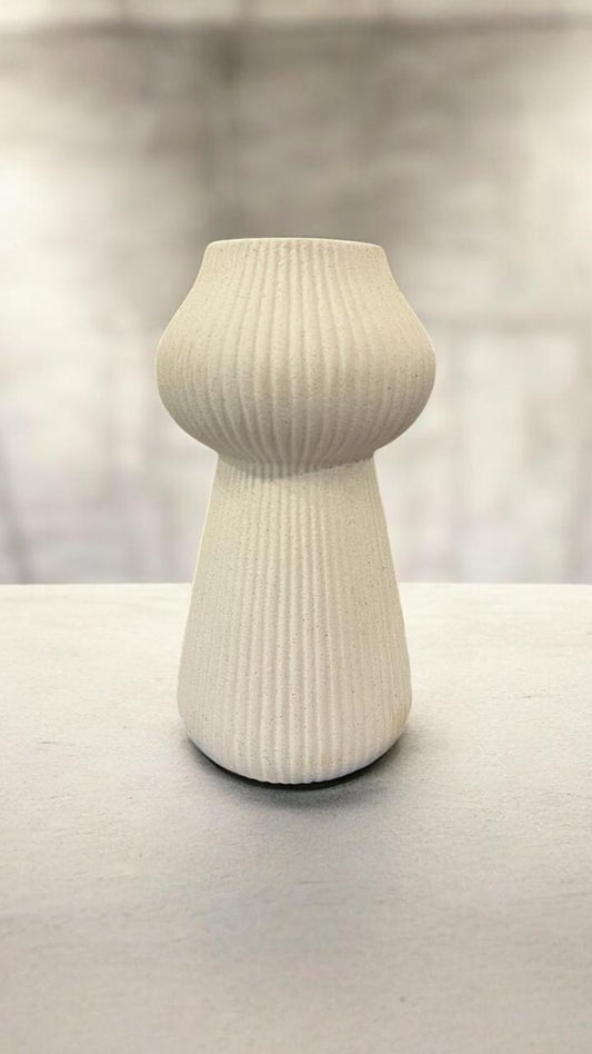 ABSTRACT CERAMIC VASE