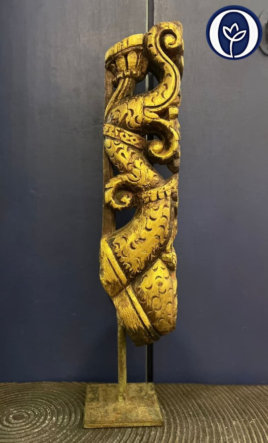 Wooden Bracket on Iron Stand