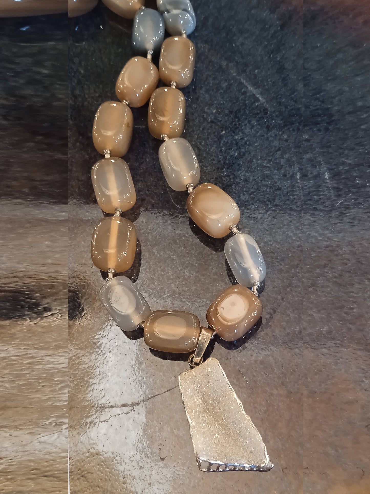 Agate Semiprecious Necklace