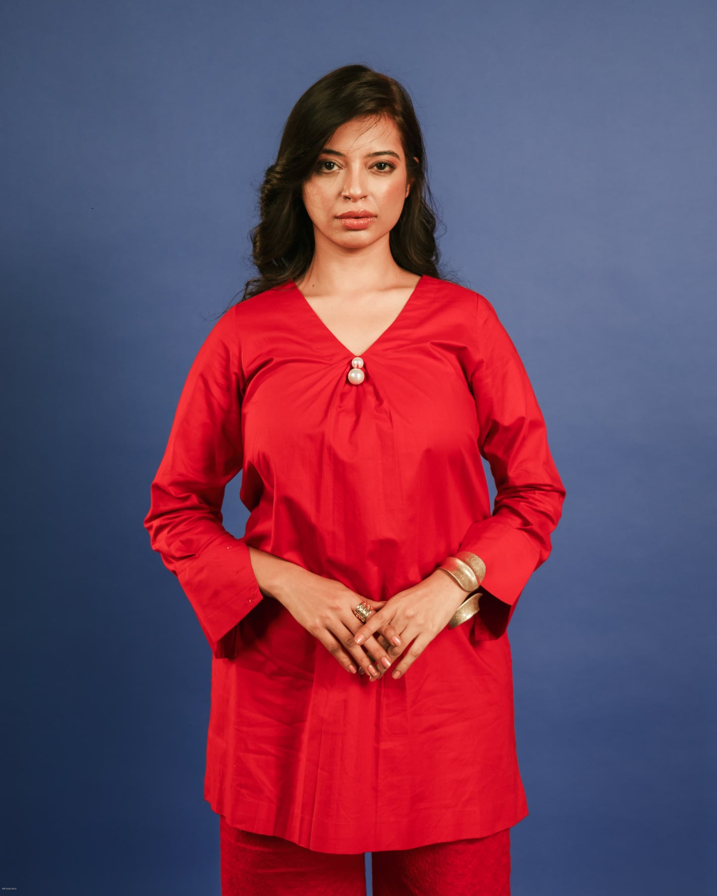 Red Lawn Short Kurta & Chikankari Pants