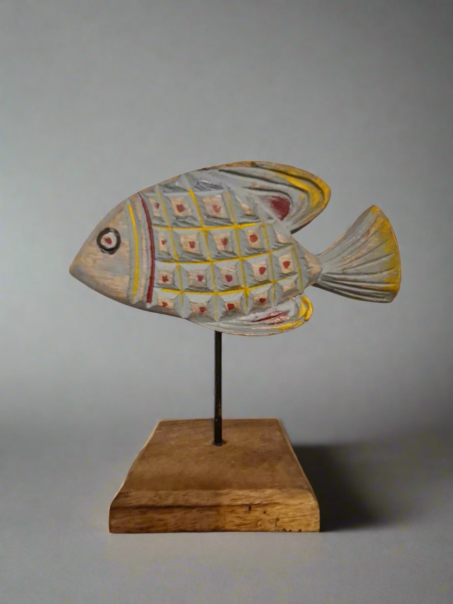 Fish Stand
