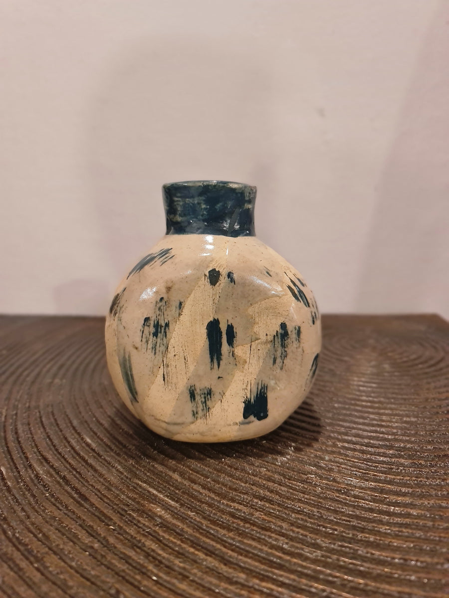 Small Pot