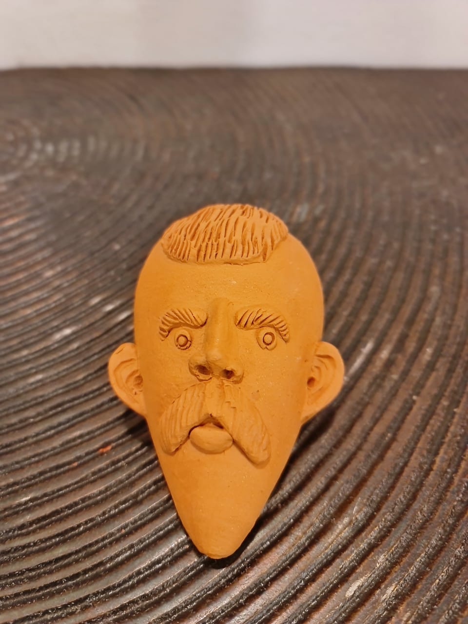 Terracotta Face Planter