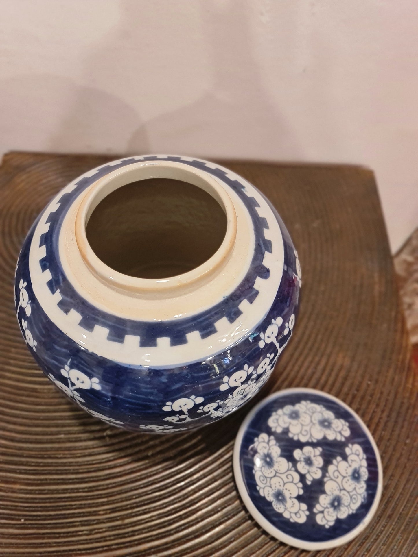 Pot