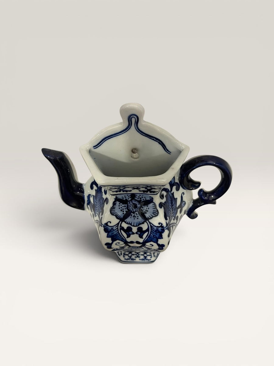 wall planter tea pot- 1 pair BP
